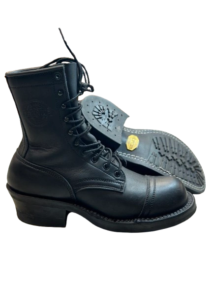 #03 Comandante T-1, Taglia 8C: Un'occasione unica per veri intenditori! Offerta speciale a $425.
